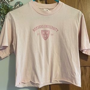 Harvard university, pink, cropped tee